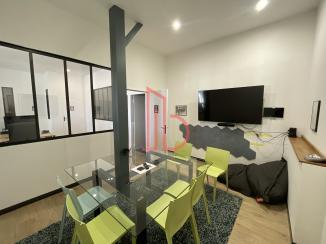 À louer Bureaux - Bordeaux 33800 - 145m²