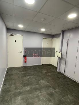 À louer Bureaux - Bordeaux 33000 - 635.07m²