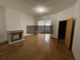 À louer Bureaux - Bordeaux 33000 - 151m²