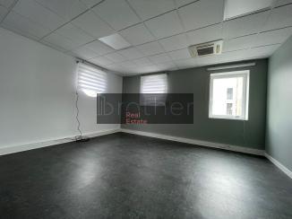 À louer Bureaux - Bruges 33320 - 120m²