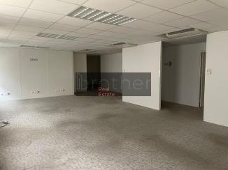 À louer Bureaux - Bordeaux 33800 - 399m²