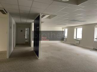 À louer Bureaux - Bordeaux 33800 - 399m²