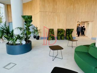 À louer Bureaux - Bordeaux 33100 - 4152m²