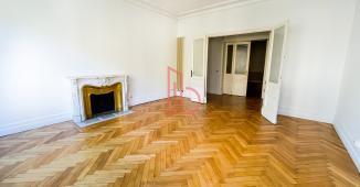 À louer Bureaux - Bordeaux 33000 - 181m²