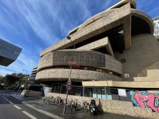 À louer Bureaux - Bordeaux 33000 - 2530m²