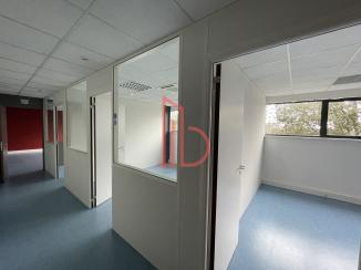 À louer Bureaux - Pessac 33600 - 337.8m²