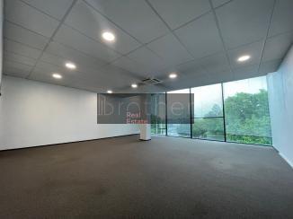 À vendre Bureaux - Bruges 33520 - 277m²