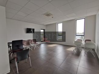 À louer Bureaux - Mérignac 33700 - 1294m²