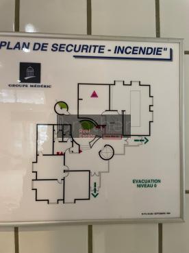 À vendre Bureaux - Bordeaux 33000 - 959m²