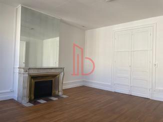 À louer Bureaux - Bordeaux 33000 - 108m²