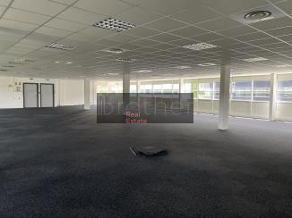 À louer Bureaux - Mérignac 33700 - 2878m²