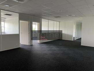 À louer Bureaux - Mérignac 33700 - 2878m²
