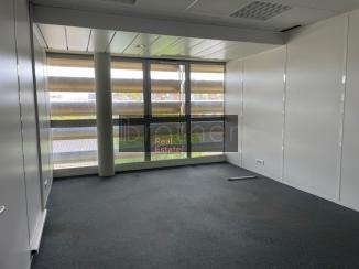 À louer Bureaux - Bordeaux 33300 - 190m²