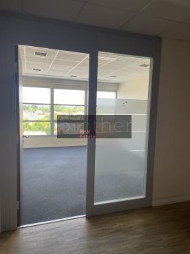 À louer Bureaux - Bordeaux 33300 - 1901m²