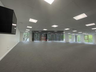 À louer Bureaux - Bruges 33520 - 289m²