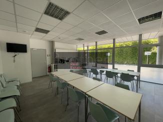 À louer Bureaux - Floirac 33270 - 565.72m²
