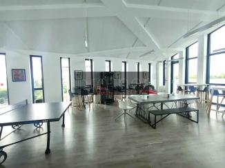 À louer Bureaux - Bordeaux 33300 - 643m²