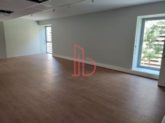 À louer Bureaux - Bordeaux 33300 - 327.75m²