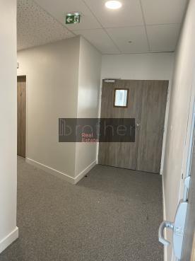 À louer Bureaux - Bordeaux 33800 - 460.29m²