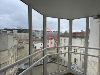 À louer Bureaux - Bordeaux 33000 - 100m²