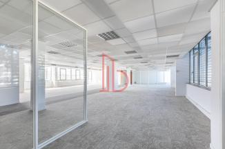 À louer Bureaux - Mérignac 33700 - 928.91m²
