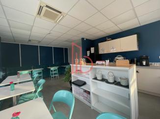 À louer Bureaux - Bordeaux 33300 - 350m²