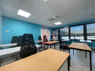 À louer Bureaux - Bordeaux 33300 - 350m²