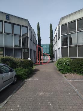 À louer Bureaux - Bruges 33520 - 95.28m²