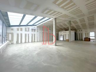 À louer Bureaux - Bordeaux 33100 - 178m²