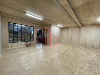 À louer Bureaux - Bègles 33130 - 180m²