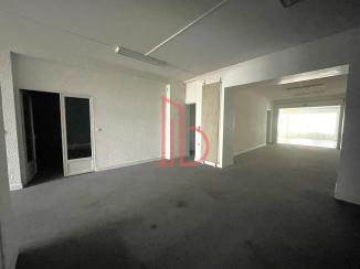 À vendre Commerce - Floirac 33270 - 200m²