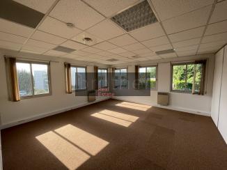 À louer Bureaux - Mérignac 33700 - 334.35m²