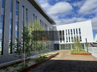 À louer Bureaux - Mérignac 33700 - 2956.41m²