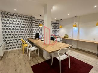 À louer Bureaux - Bordeaux 33000 - 140m²