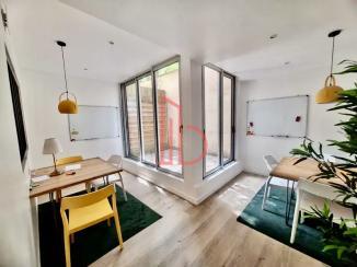 À louer Bureaux - Bordeaux 33000 - 140m²