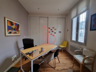 À louer Bureaux - Bordeaux 33800 - 160m²