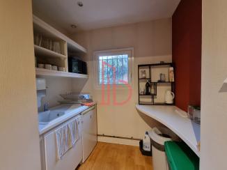 À louer Bureaux - Bordeaux 33800 - 160m²