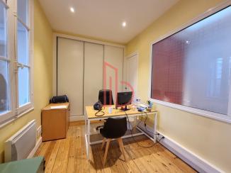 À louer Bureaux - Bordeaux 33800 - 160m²