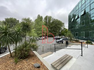 À louer Bureaux - Bruges 33520 - 360m²