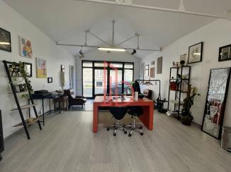 À louer Bureaux - Bordeaux 33100 - 110m²