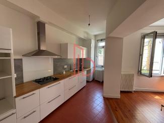 À vendre Bureaux - Bordeaux 33000 - 188.87m²