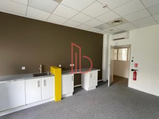 À louer Bureaux - Mérignac 33700 - 200m²