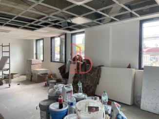 À louer Bureaux - Bruges 33520 - 80m²