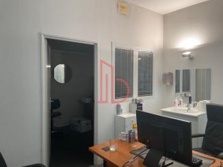 À louer Bureaux - Bordeaux 33000 - 250m²