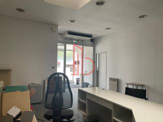 À louer Bureaux - Bordeaux 33000 - 250m²