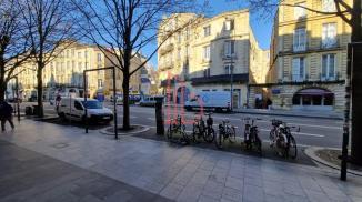 À louer Bureaux - Bordeaux 33000 - 78m²