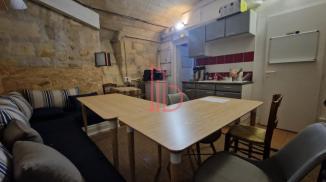 À louer Bureaux - Bordeaux 33000 - 78m²