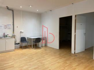 À louer Bureaux - Bordeaux 33300 - 410m²