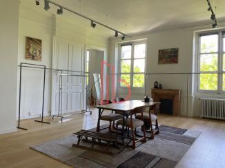 À louer Bureaux - Bordeaux 33000 - 176m²