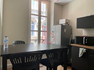 À louer Bureaux - Bordeaux 33000 - 95m²